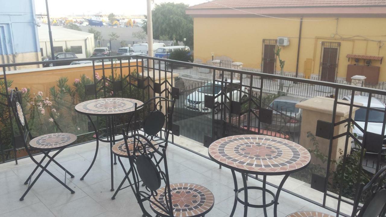Casa Vacanze Liberty Licata Exteriér fotografie